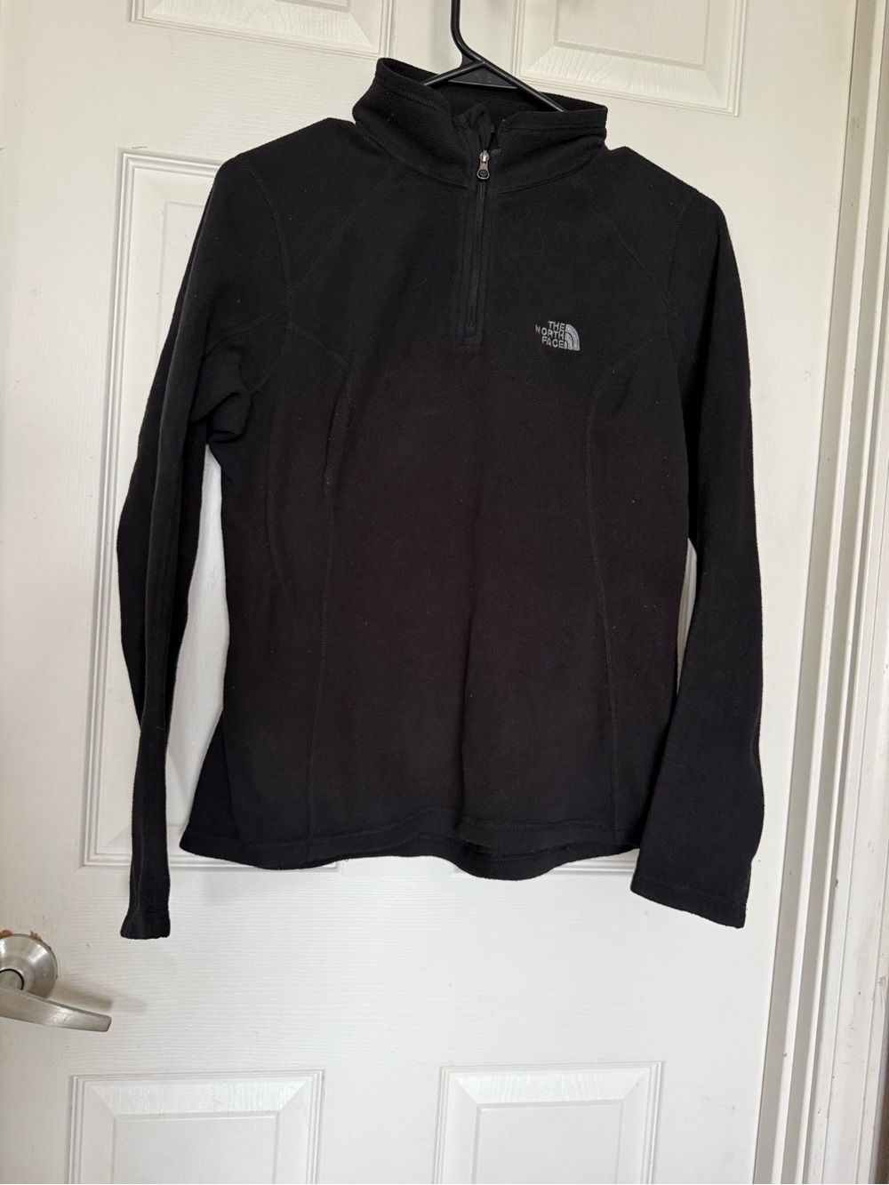 The North Face Women's Black Half-Zip Cowl Neck Fleece